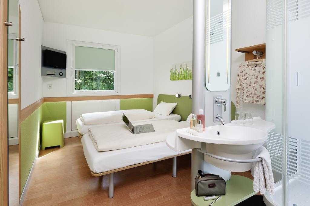 Zweibettzimmer
